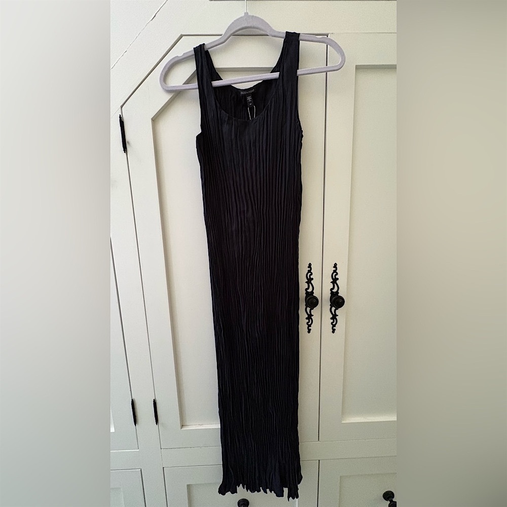 NWT EILEEN FISHER BLACK CRUSHED CUPRO SCOOP NECK F/L DRESS Size S/P